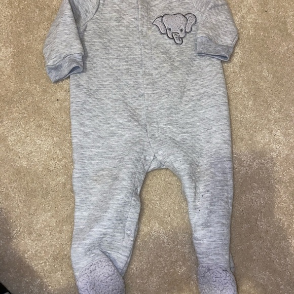 Baby onesie with hat - Picture 2 of 8